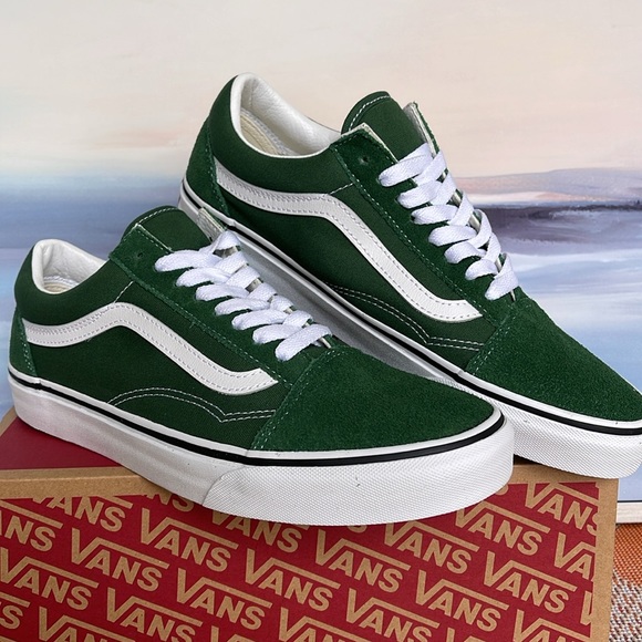 Vans WMNS Old Skool
Color Theory Greener Past
VN0005UF6QU
Sneakers - Picture 8 of 16